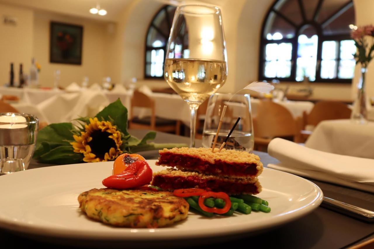 Herzogskelter Restaurant Hotel Güglingen Eksteriør bilde