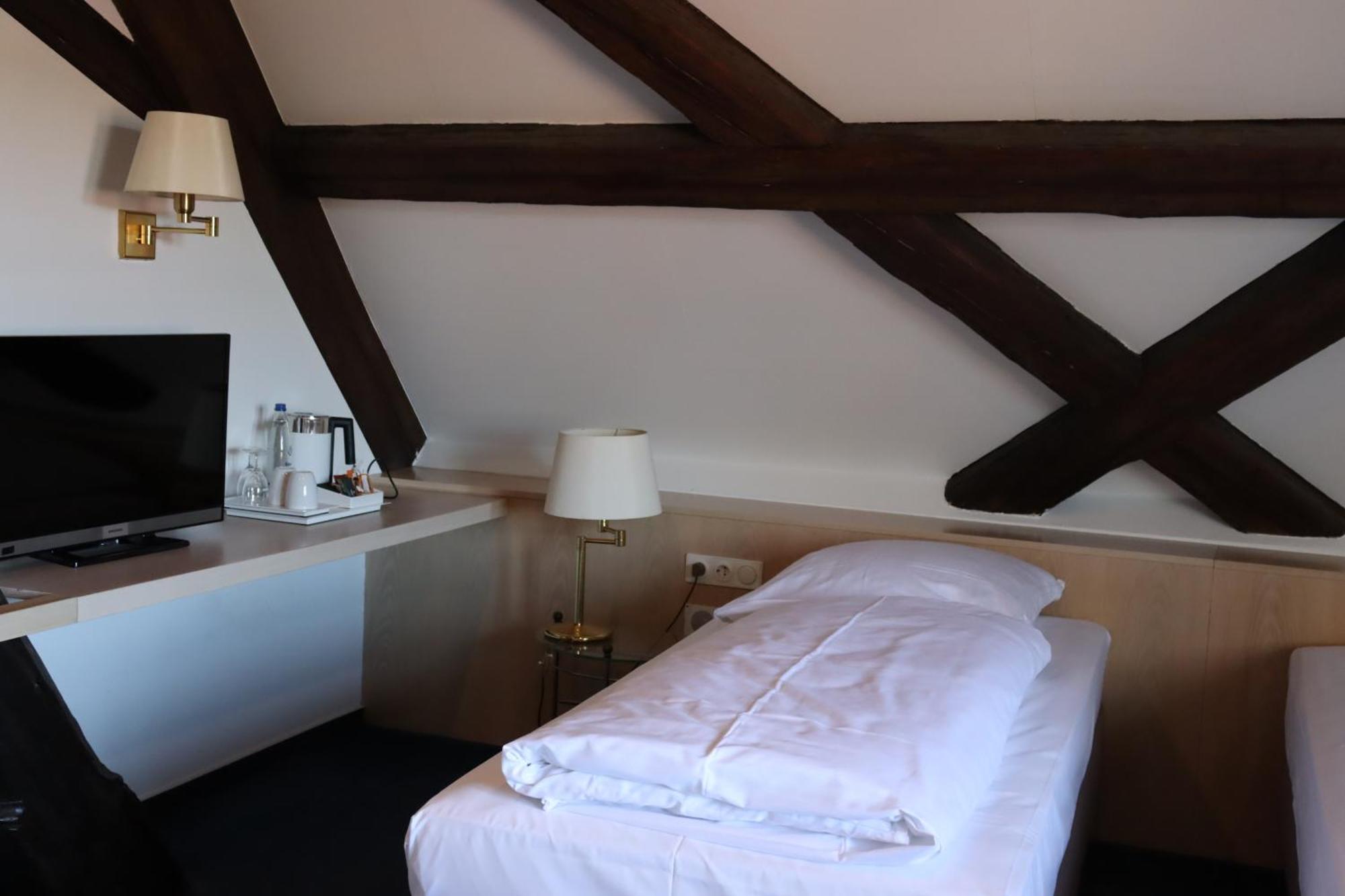 Herzogskelter Restaurant Hotel Güglingen Eksteriør bilde